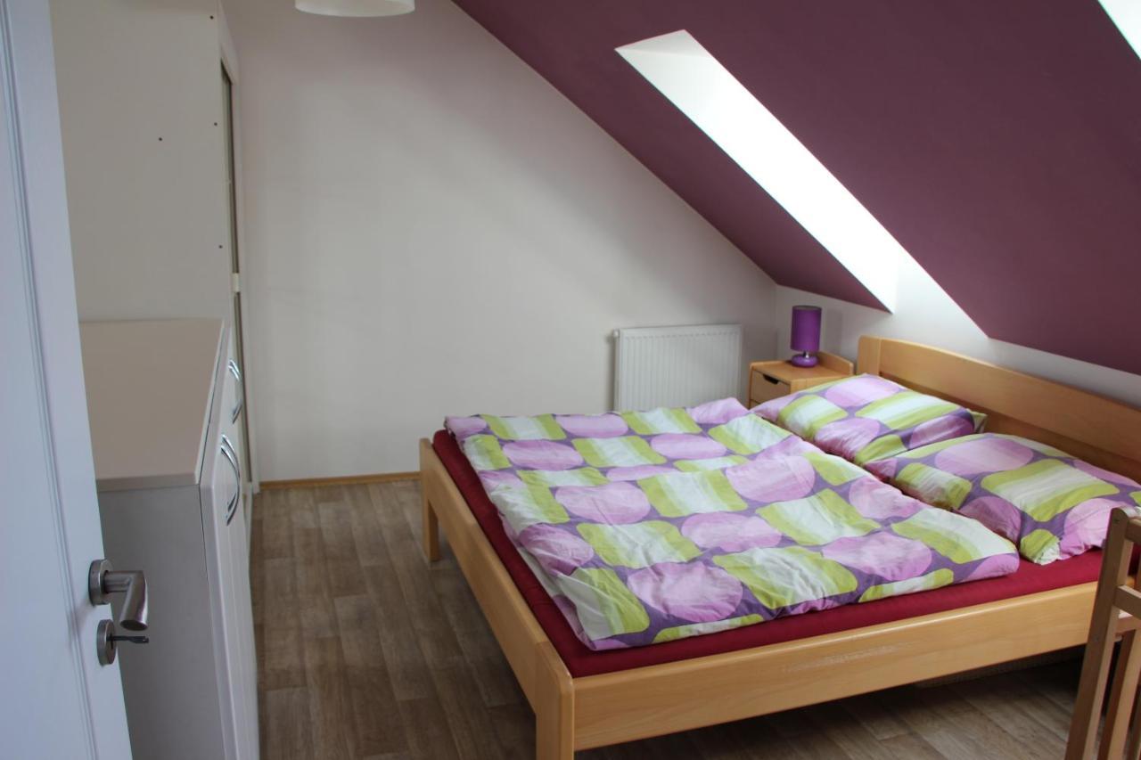 Vila Emilie - Hradebni 44, Nove Hrady Luaran gambar