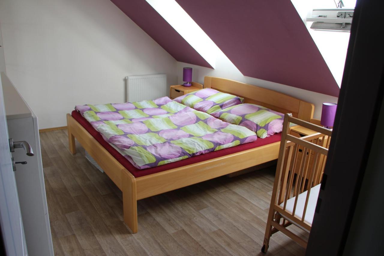 Vila Emilie - Hradebni 44, Nove Hrady Luaran gambar